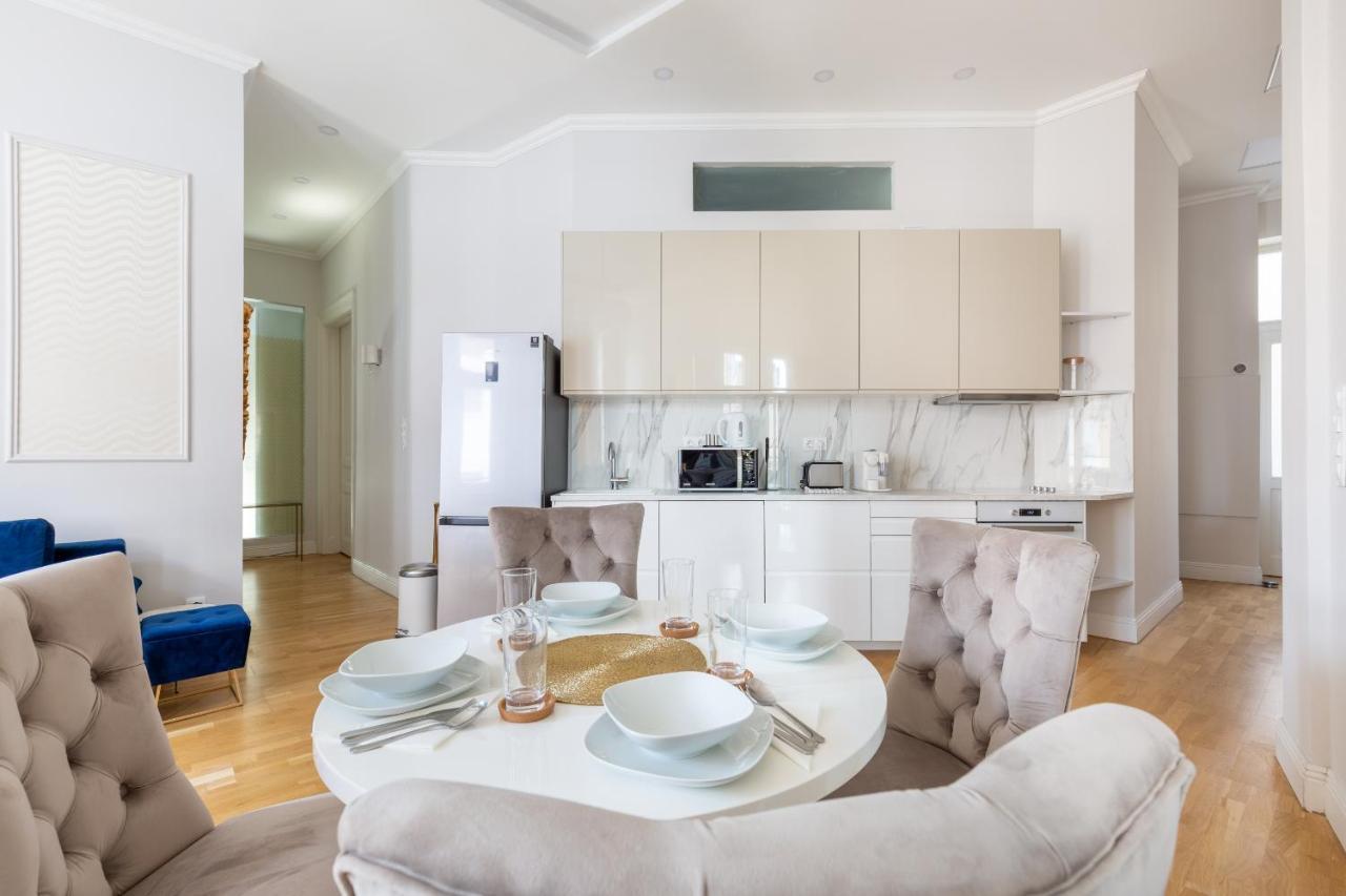 Designer Luxury Home In The Jewish Quarter 布达佩斯 外观 照片