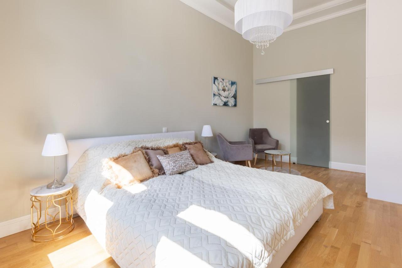 Designer Luxury Home In The Jewish Quarter 布达佩斯 外观 照片