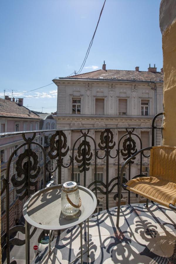 Designer Luxury Home In The Jewish Quarter 布达佩斯 外观 照片