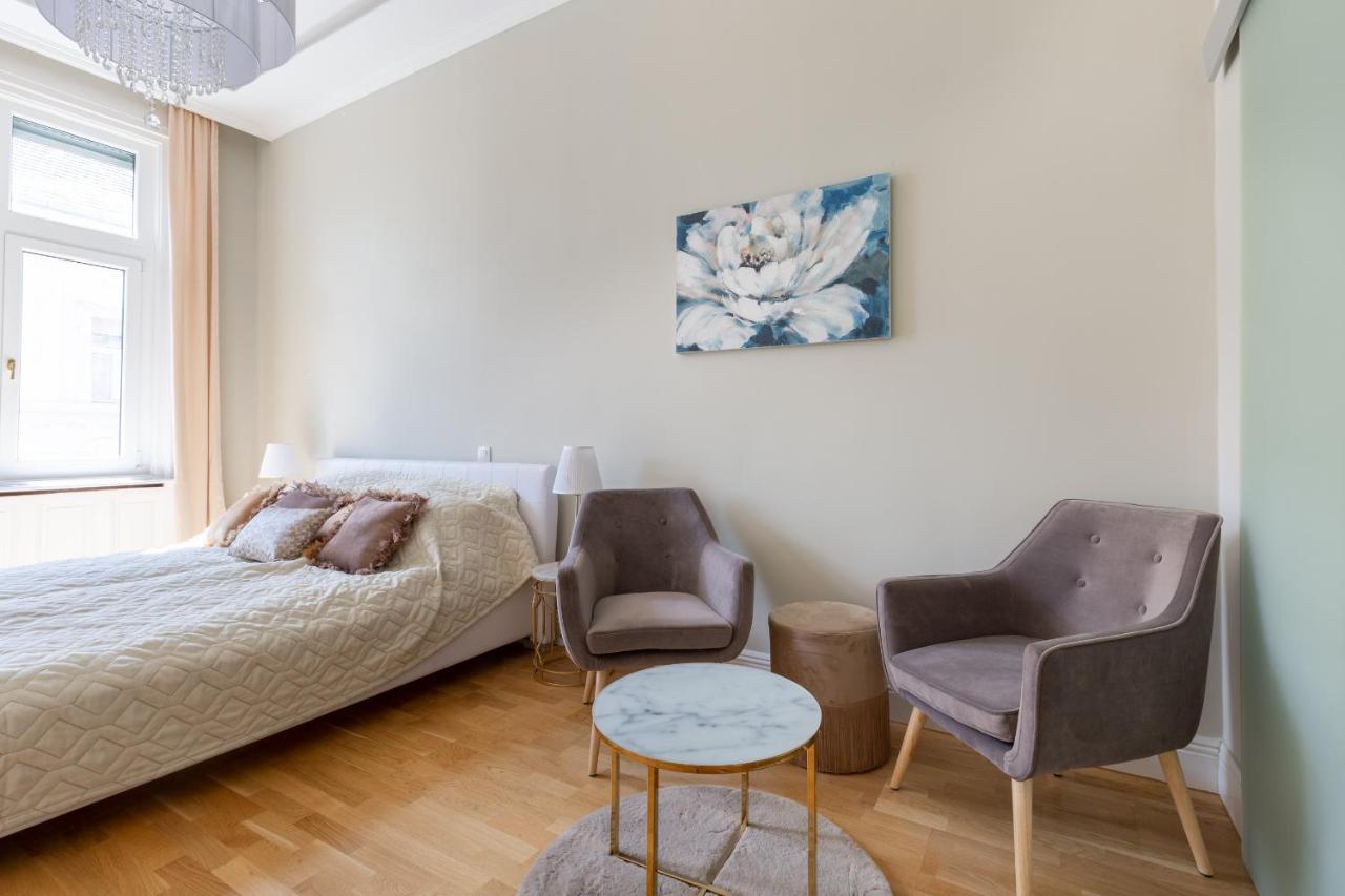Designer Luxury Home In The Jewish Quarter 布达佩斯 外观 照片