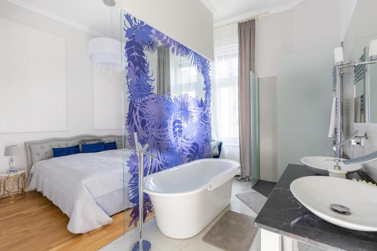 Designer Luxury Home In The Jewish Quarter 布达佩斯 外观 照片